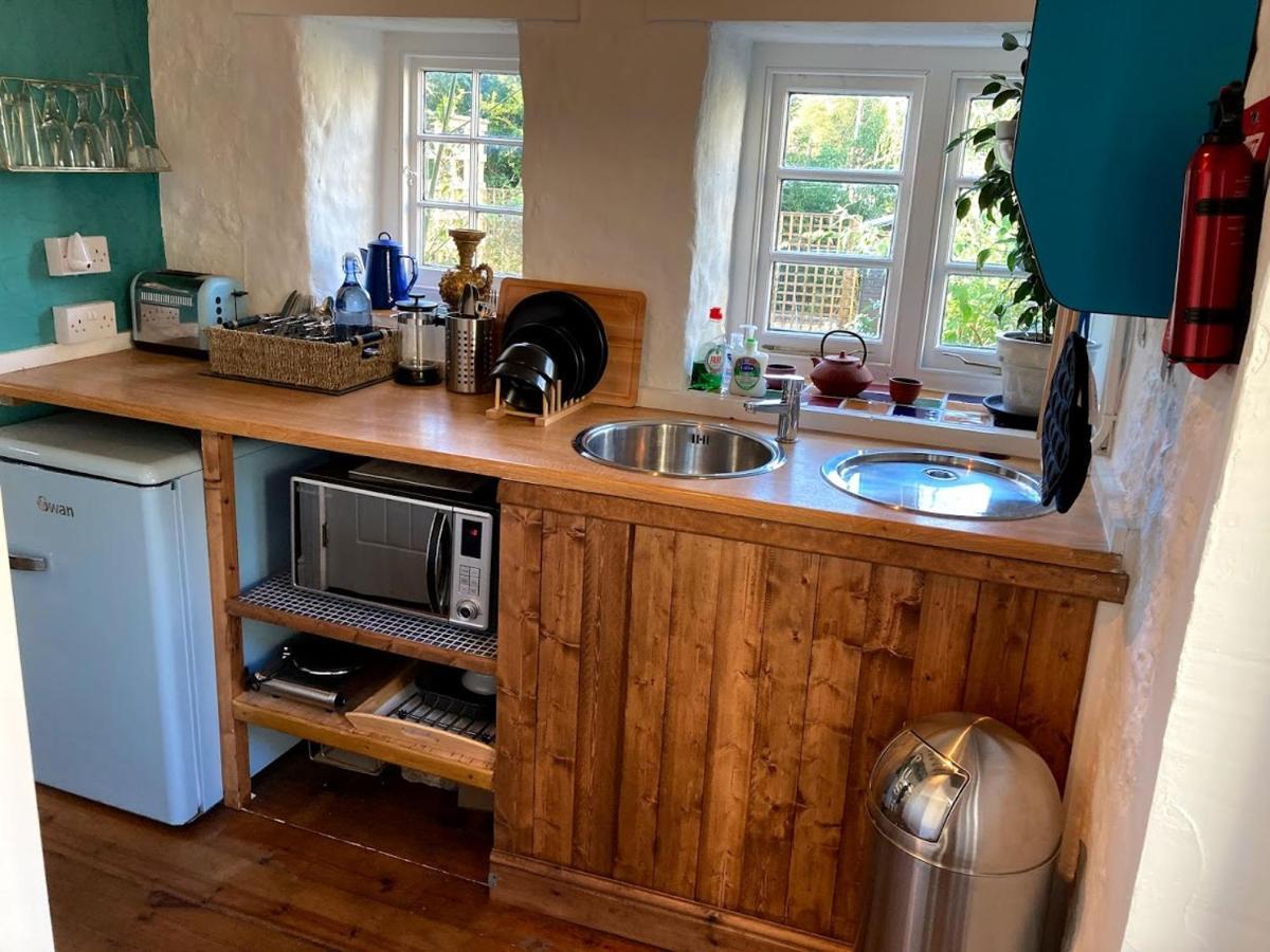 Cosy Studio Retreat In Wells, Somerset エクステリア 写真